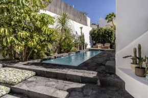 Arithera Villa in Santorini